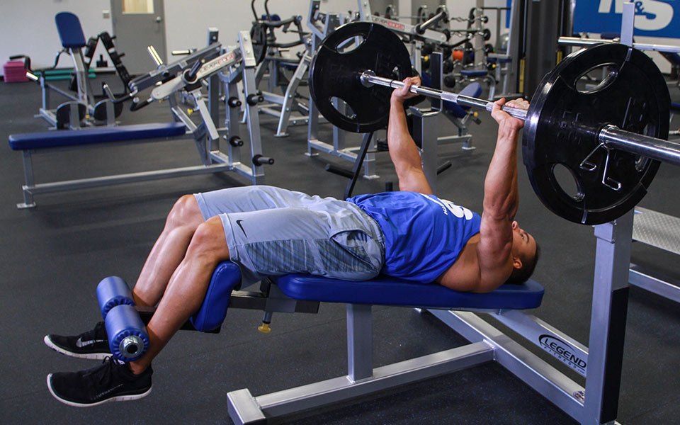 decline bench press